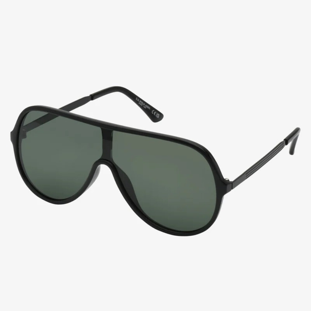 Солнцезащитные очки U.S. Polo Assn. Polarized Modern Aviator Pilot, черный
Солнцезащитные очки U.S. Polo Assn. Polarized Modern Aviator Pilot, черный