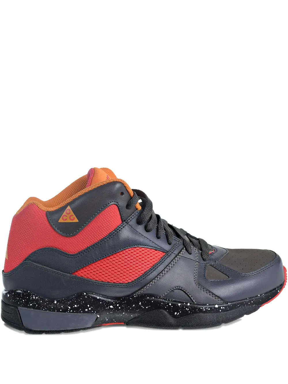 Кроссовки X ACG Air Escape с пятнистой подошвой Nike, серый
Кроссовки X ACG Air Escape с пятнистой подошвой Nike, серый