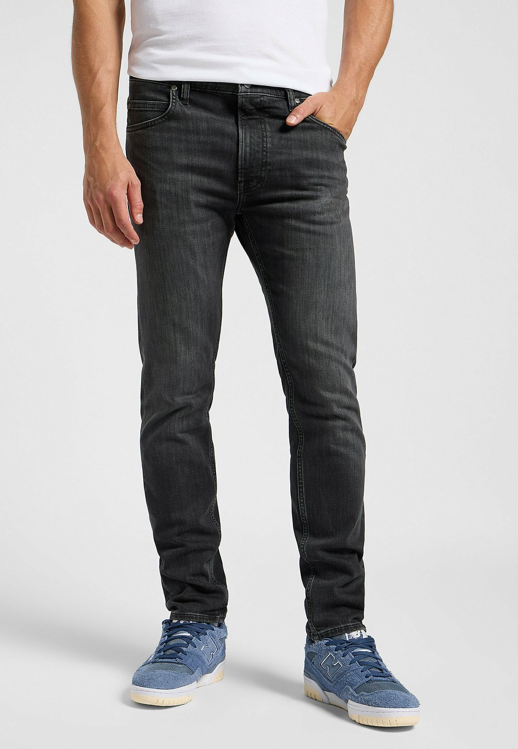 Джинсы облегающего кроя RIDER Lee, цвет Phantom
Джинсы облегающего кроя RIDER Lee, цвет Phantom