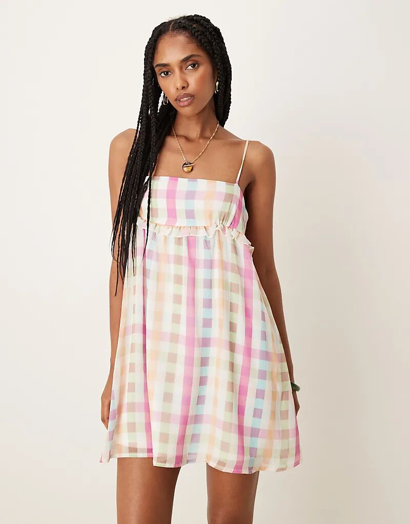 Мини-платье ASOS DESIGN с завязками на бретелях в синюю клетку
Мини-платье ASOS DESIGN с завязками на бретелях в синюю клетку