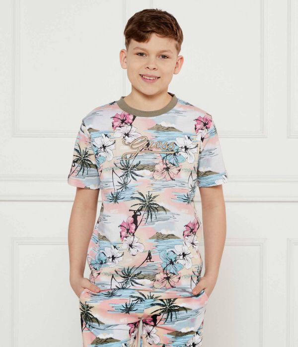 Футболки Oversize fit Guess, мультиколор
Футболки Oversize fit Guess, мультиколор