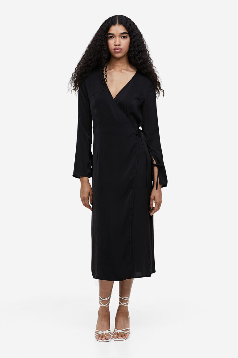 Атласное платье H&M, черный
Атласное платье H&M, черный