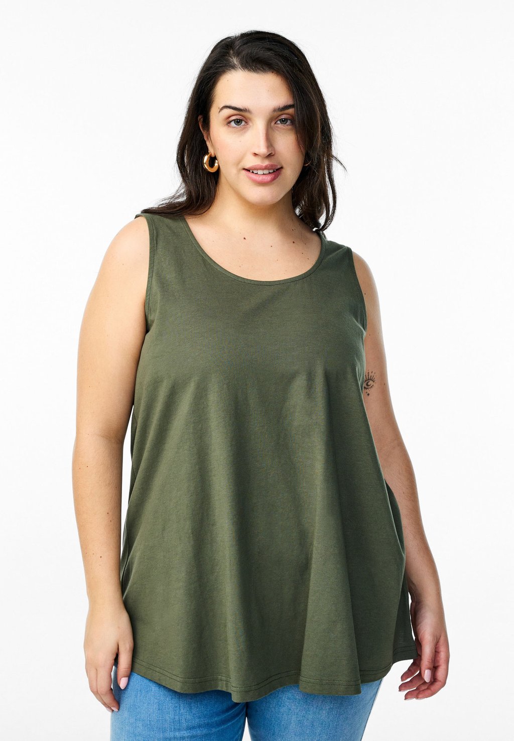 Топ AUS MIT A-LINIE Zizzi, темно-зеленый
Топ AUS MIT A-LINIE Zizzi, темно-зеленый