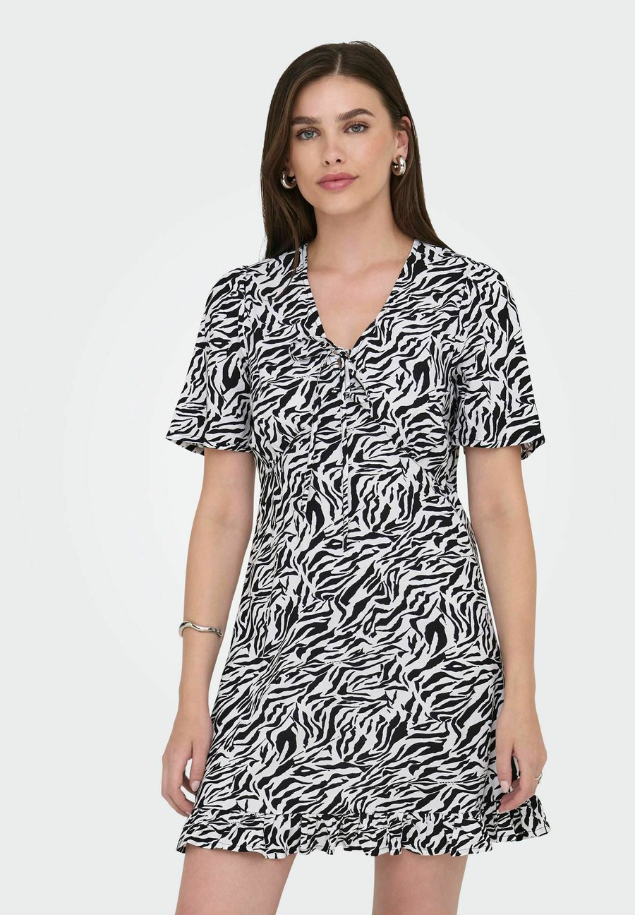 Платье ONLY Day dress, Black
Платье ONLY Day dress, Black