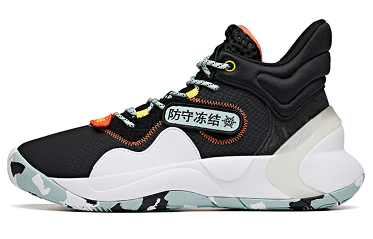 Баскетбольные кроссовки мужские среднего размера, черные/оранжевые Anta
Баскетбольные кроссовки мужские среднего размера, черные/оранжевые Anta