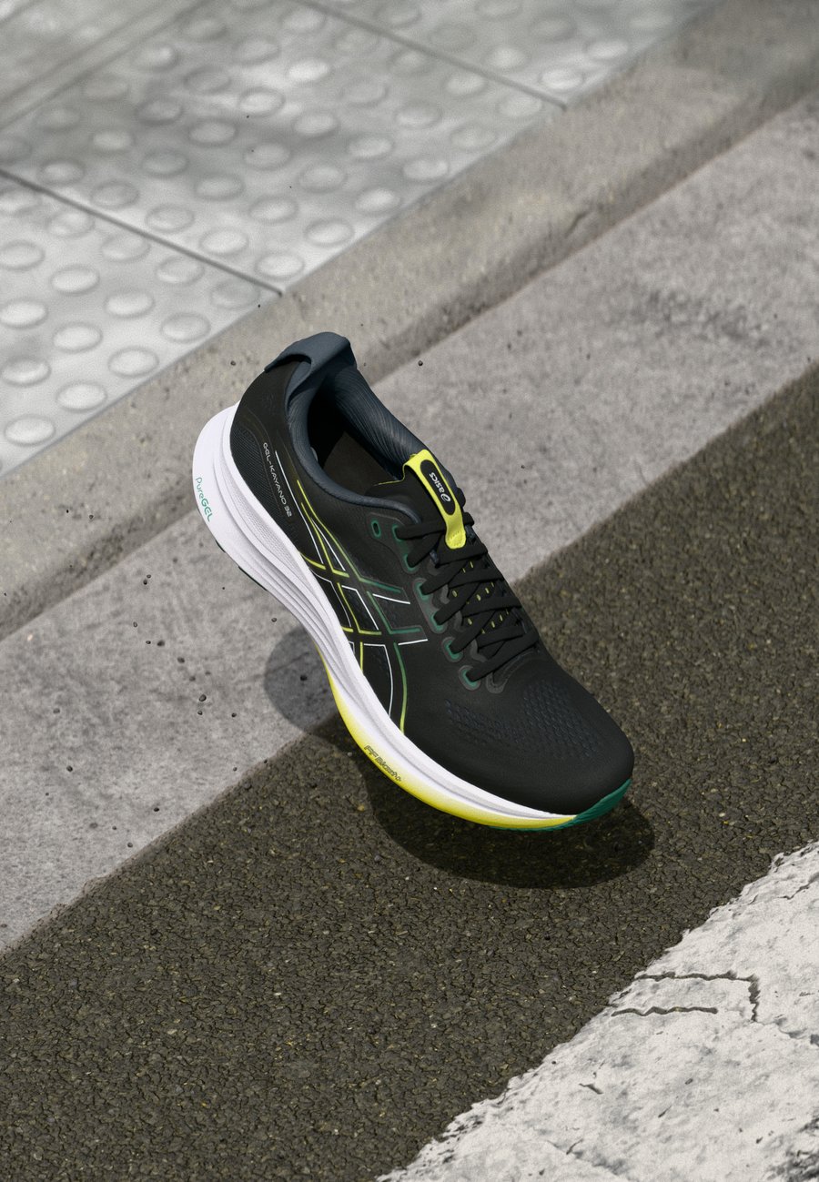 Кроссовки ASICS GEL KAYANO 32, Black/Jasper Green/Black
Кроссовки ASICS GEL KAYANO 32, Black/Jasper Green/Black