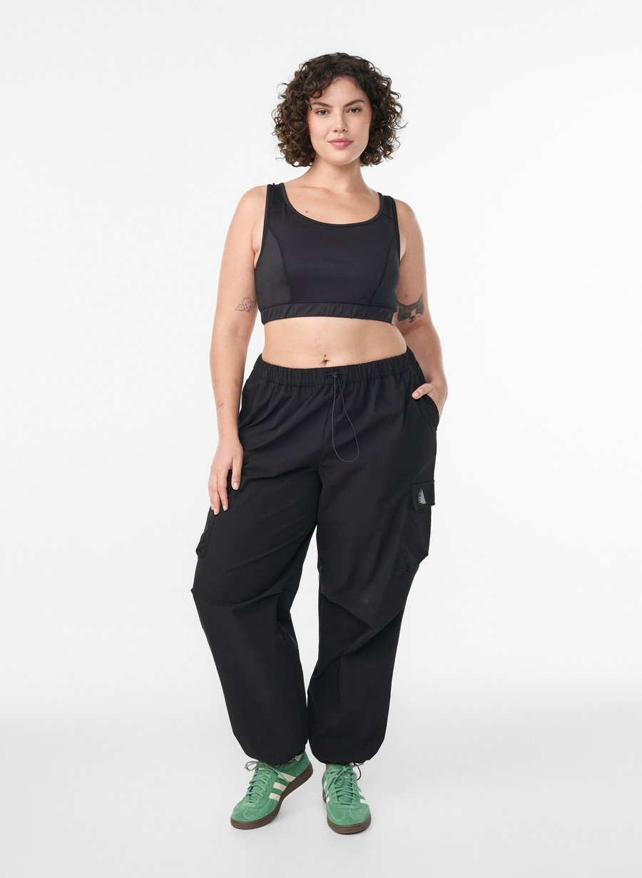 Бюстье Active by Zizzi MIT RACERBACK, Black
Бюстье Active by Zizzi MIT RACERBACK, Black