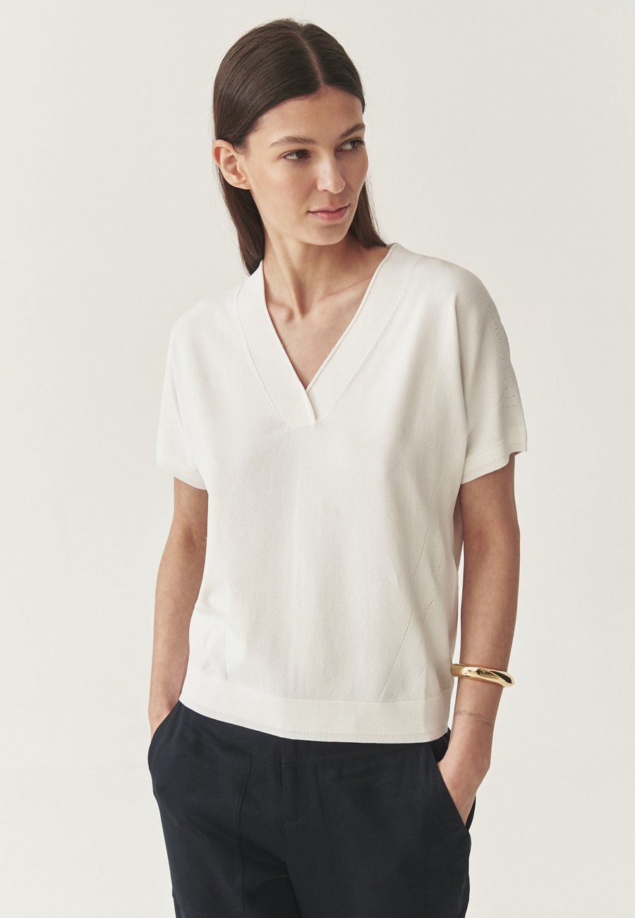 Блуза TATUUM INEZA, Off White/Off-White
Блуза TATUUM INEZA, Off White/Off-White