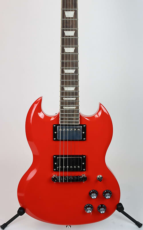 Epiphone Power Players SG Lava Red
Epiphone Power Players SG Lava Red