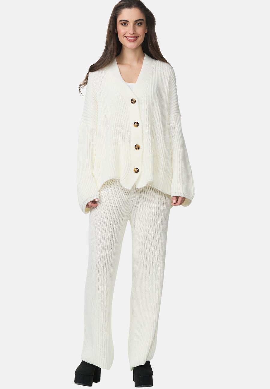 Кардиган Elara SET, Weiss/White
Кардиган Elara SET, Weiss/White