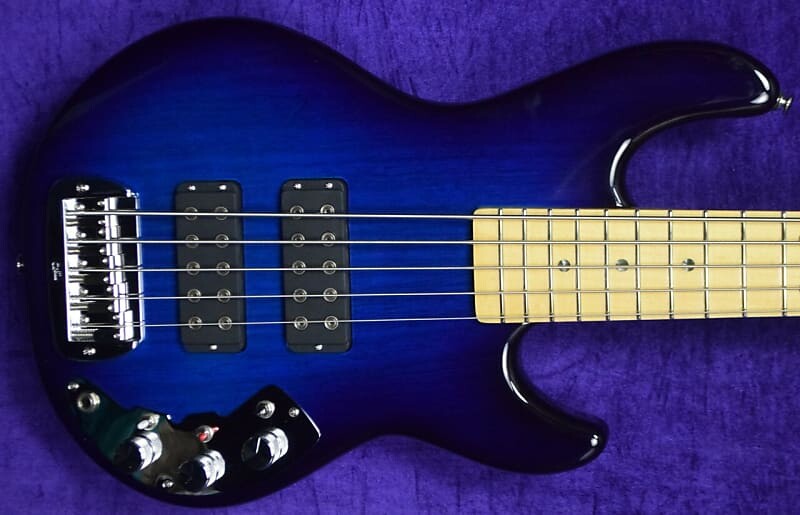 Басс гитара G&L L-2500 / S750
Басс гитара G&L L-2500 / S750