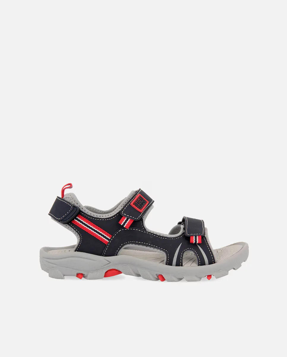 Спортивные шлепанцы для мальчиков с регулируемой застежкой на ремешок с клейкой застежкой Gioseppo, тёмно-синий
Спортивные шлепанцы для мальчиков с регулируемой застежкой на ремешок с клейкой застежкой Gioseppo, тёмно-синий