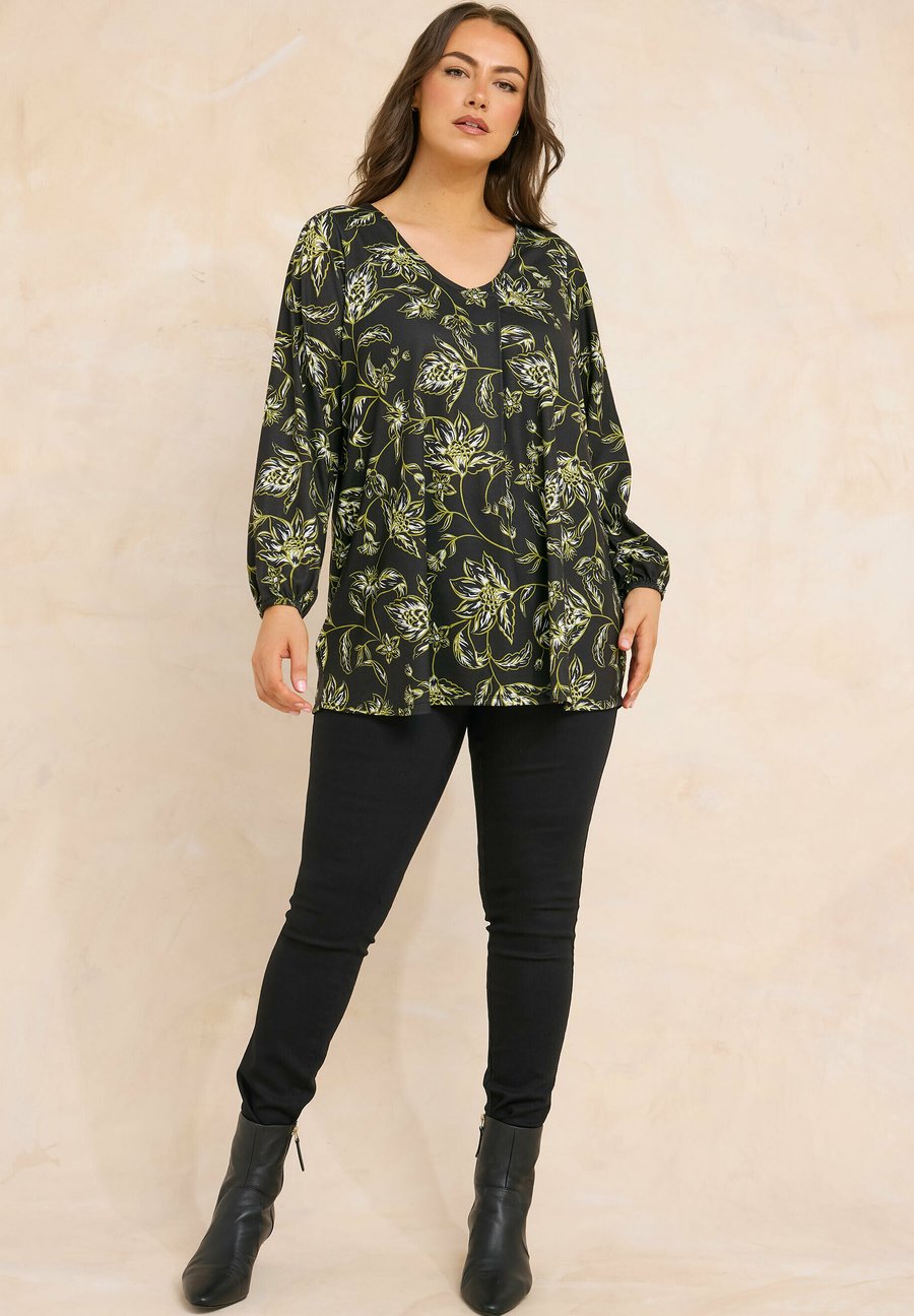 Блуза Evans FLORAL , Black/Anthracite
Блуза Evans FLORAL , Black/Anthracite