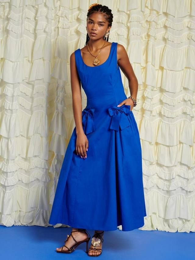 Бесплатное платье миди из хлопковой смеси с бантиком Sister Jane, Blue
Бесплатное платье миди из хлопковой смеси с бантиком Sister Jane, Blue