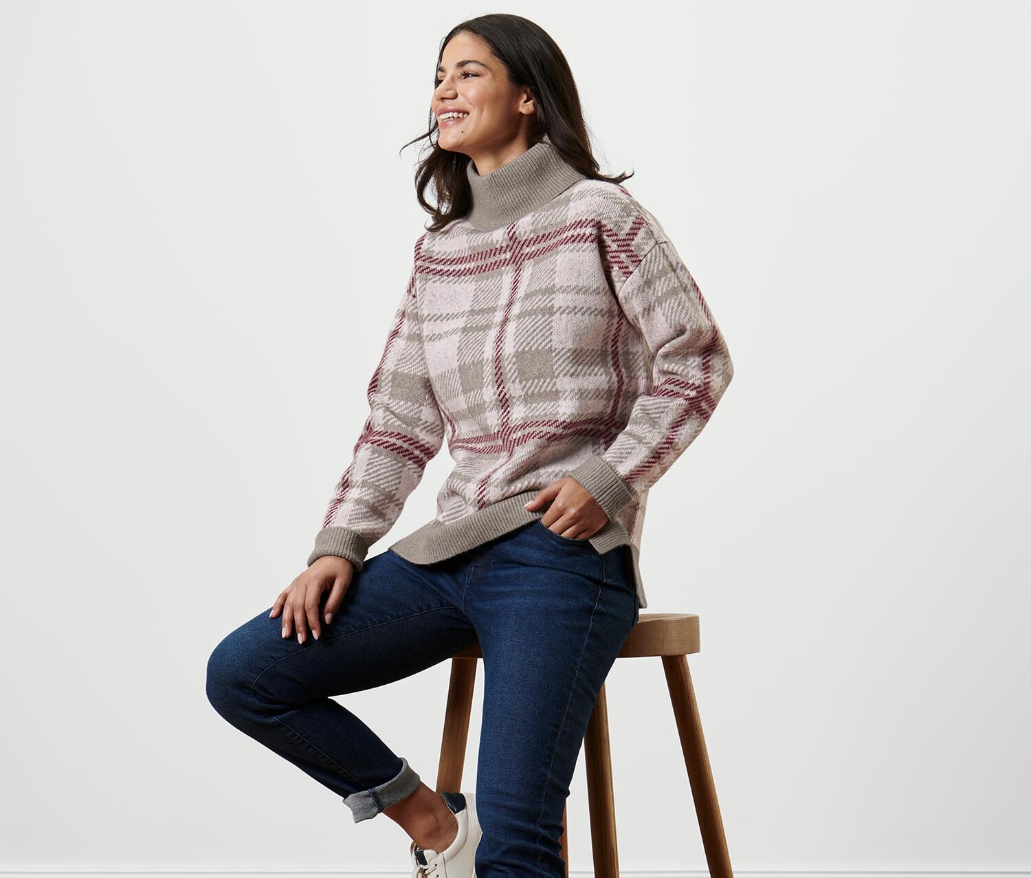 Вязаный свитер с высоким воротником Tchibo
Вязаный свитер с высоким воротником Tchibo