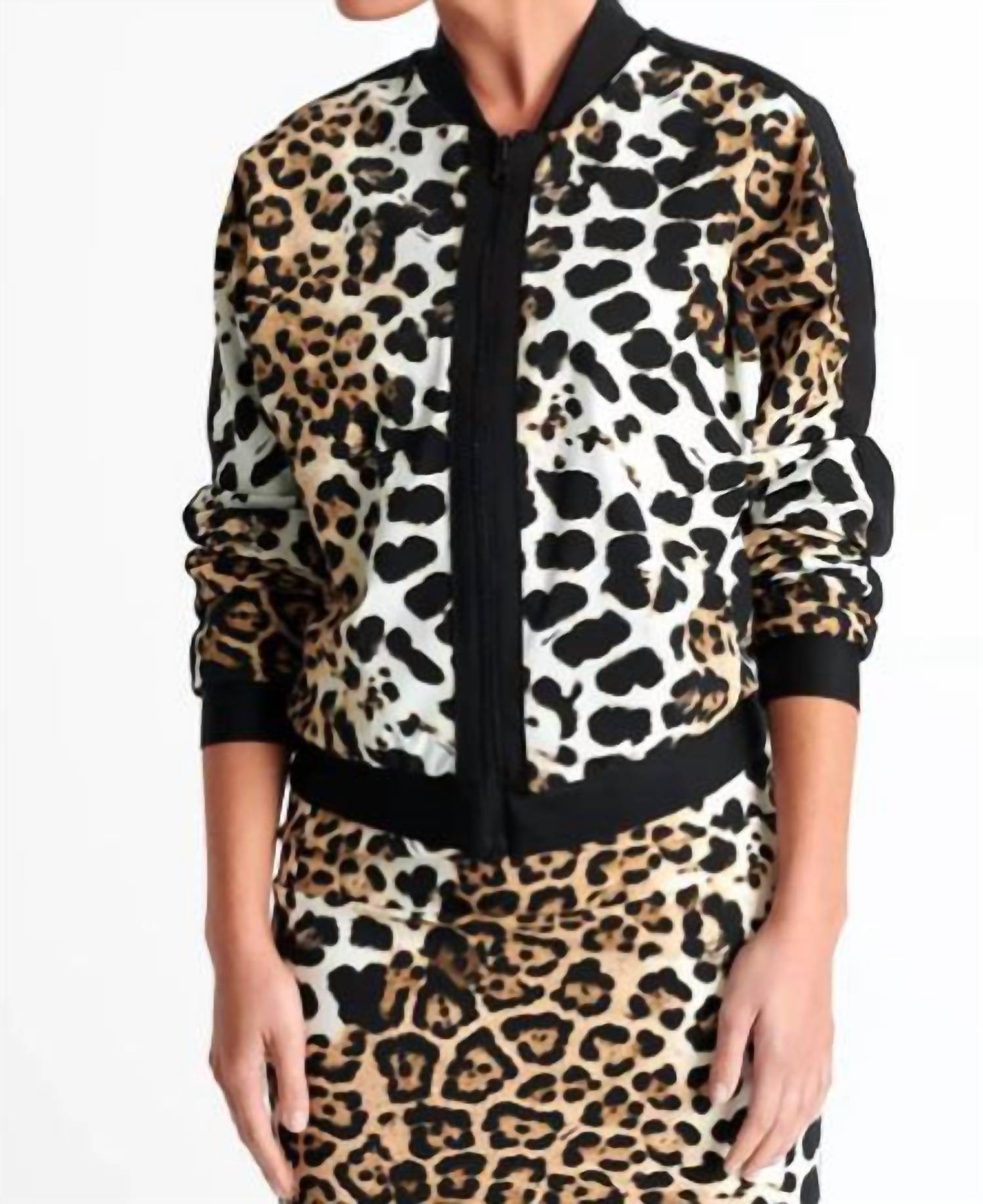 Двусторонняя куртка Kawa с принтом SHAN, цвет print
Двусторонняя куртка Kawa с принтом SHAN, цвет print