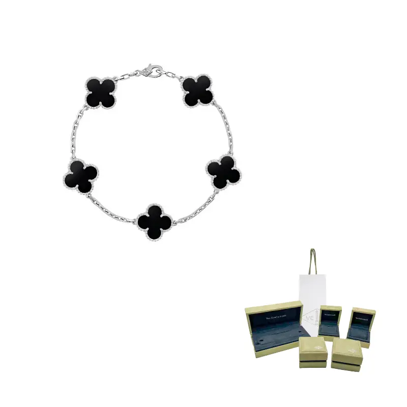 Van Cleef & Arpels Черный агат в белом золоте 18 карат, браслет для женщин Black
Van Cleef & Arpels Черный агат в белом золоте 18 карат, браслет для женщин Black