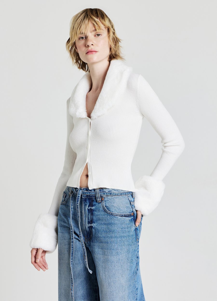 Кардиган Calliope Cardigan, Bianco Lana/White
Кардиган Calliope Cardigan, Bianco Lana/White