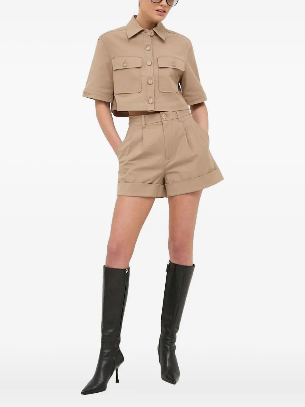 Укороченная рубашка с вышитым логотипом Miss Sixty, нейтральный
Укороченная рубашка с вышитым логотипом Miss Sixty, нейтральный