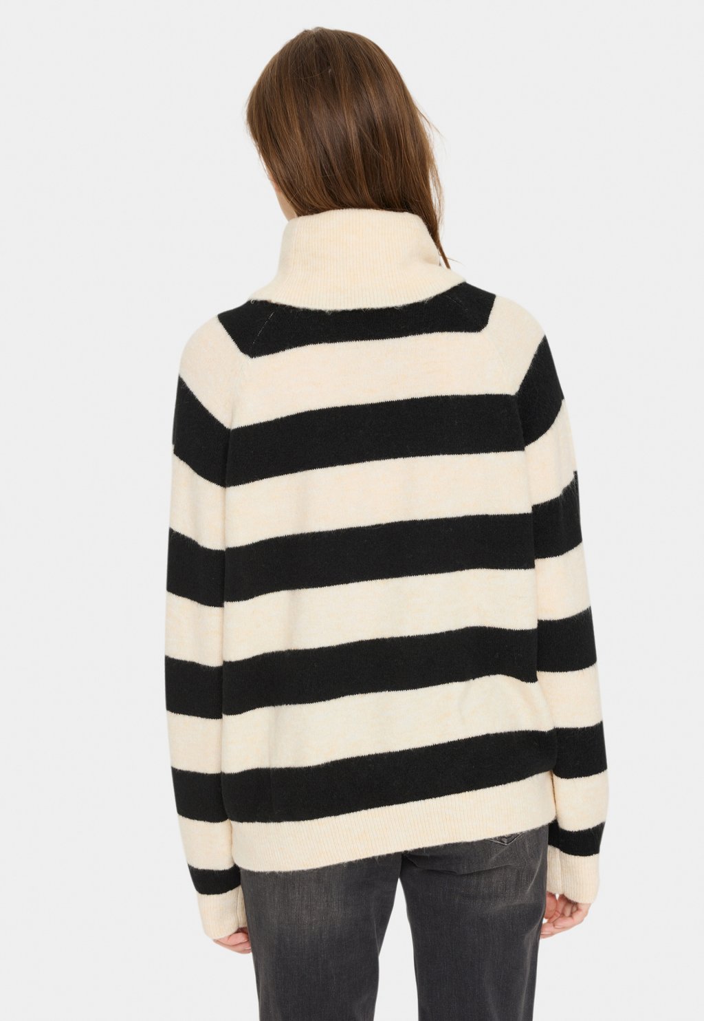 Джемпер GARBIE ROLLNECK Saint Tropez, черный
Джемпер GARBIE ROLLNECK Saint Tropez, черный