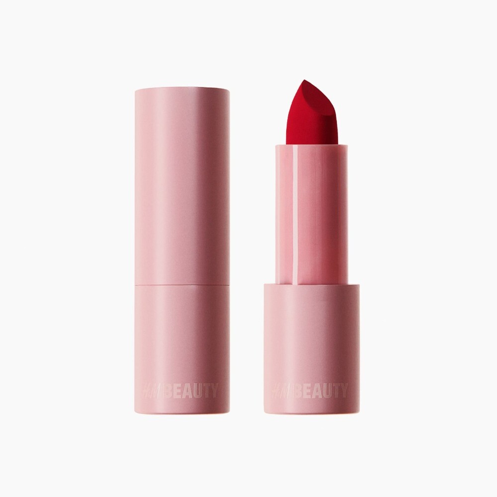 Губная помада H&M Matte, 4 г, тон Scarlet Starlet
Губная помада H&M Matte, 4 г, тон Scarlet Starlet