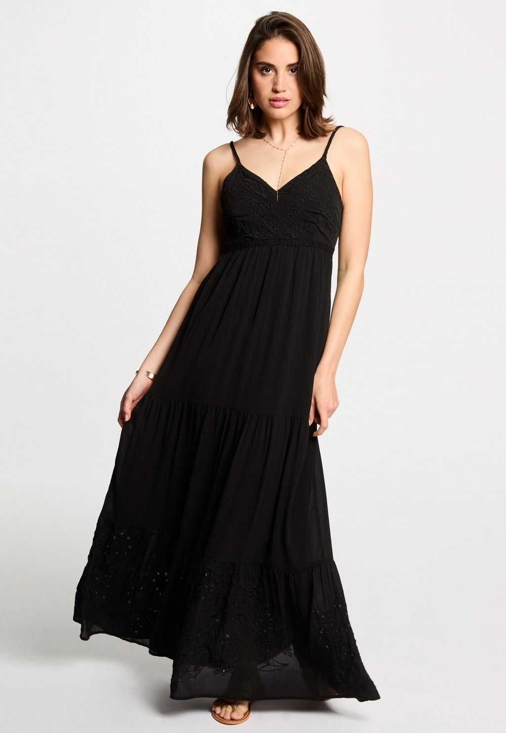 Платье макси EMBROIDERED Morgan, черный 
Платье макси EMBROIDERED Morgan, черный