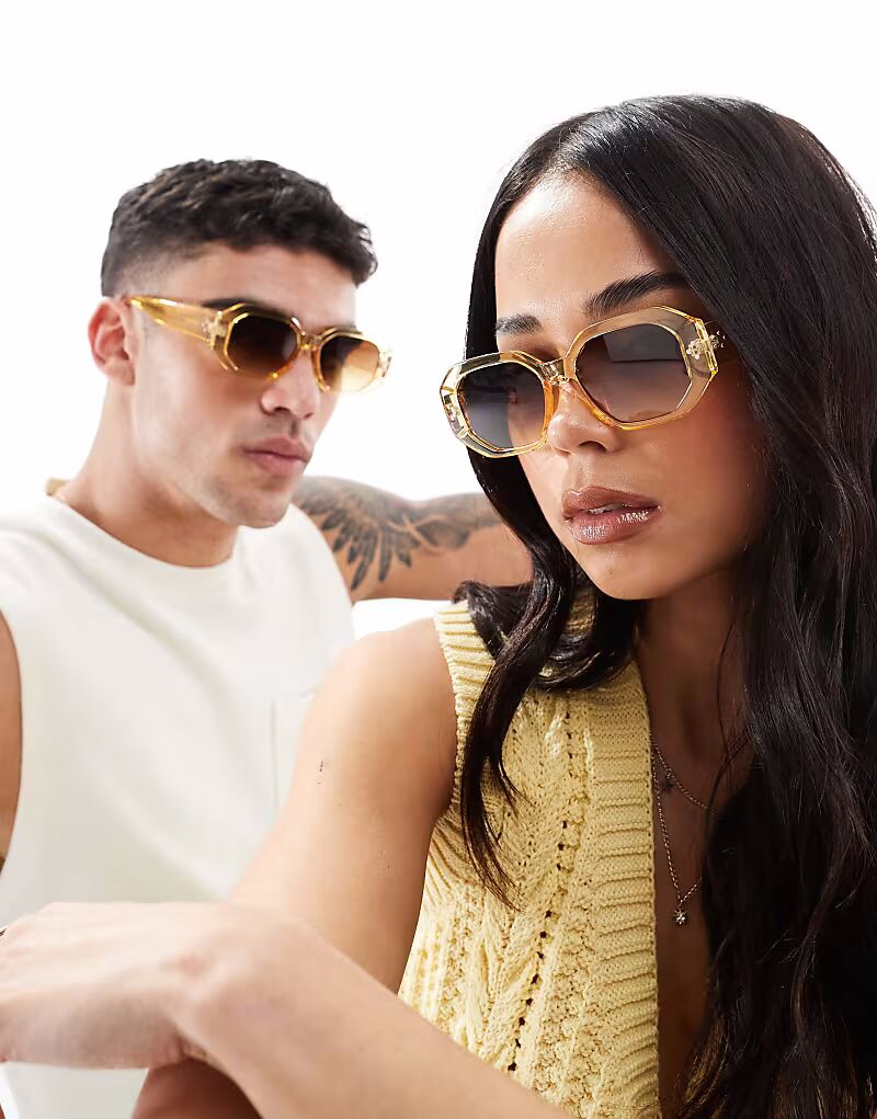 Солнцезащитные очки AJ Morgan высшего качества в шестиугольной оправе золотого и коричневого цвета
Солнцезащитные очки AJ Morgan высшего качества в шестиугольной оправе золотого и коричневого цвета