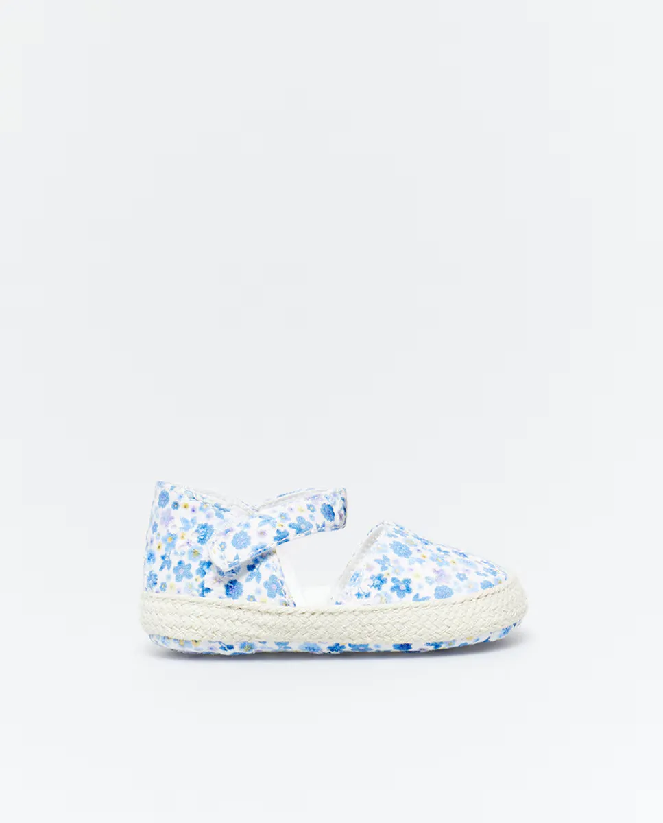 Цветочные эспадрильи Sfera, голубой
Цветочные эспадрильи Sfera, голубой