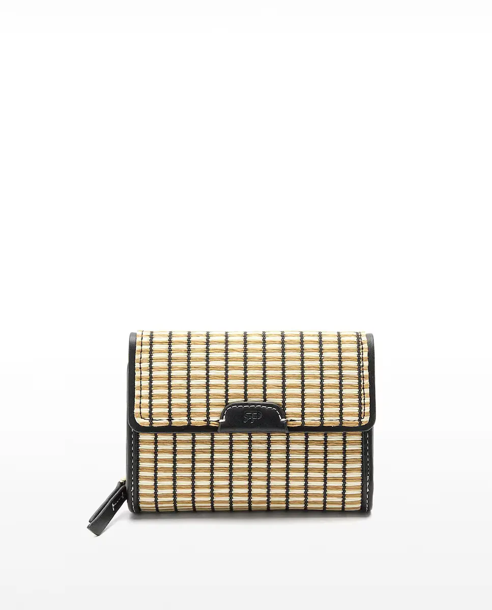 Средний женский кошелек из рафии с клапаном и магнитной застежкой с полосками Parfois, черный
Средний женский кошелек из рафии с клапаном и магнитной застежкой с полосками Parfois, черный