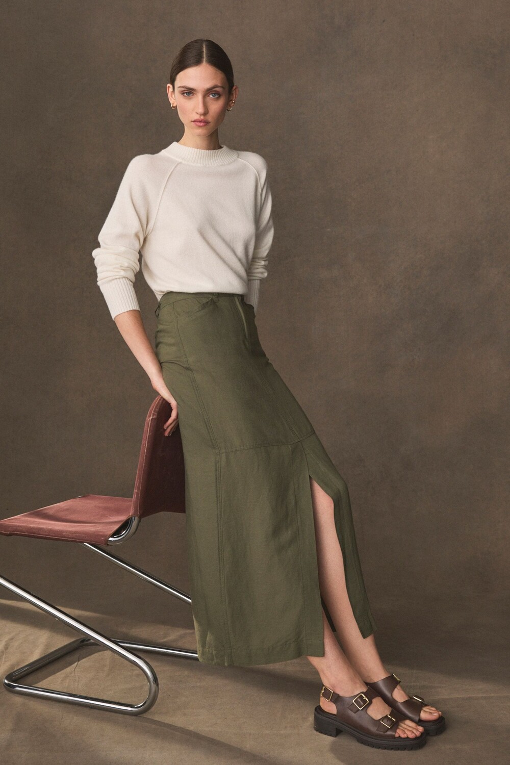 Юбка миди прямого кроя из смесового льна Next, зеленый
Юбка миди прямого кроя из смесового льна Next, зеленый