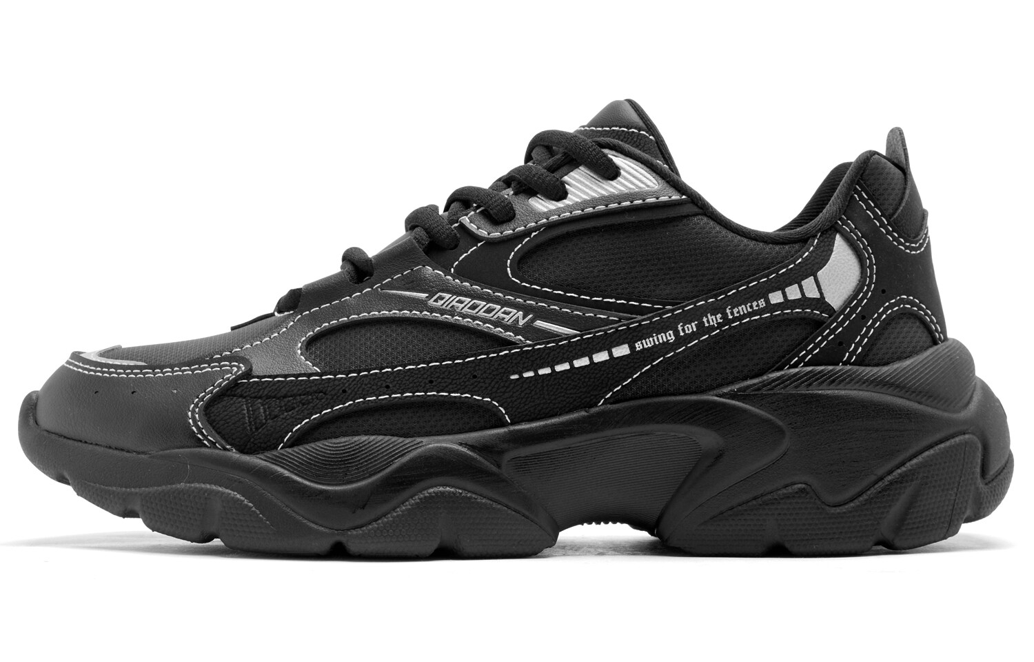 Мужские кроссовки Lifestyle с низким верхом, черный/серебряный Qiaodan 
Мужские кроссовки Lifestyle с низким верхом, черный/серебряный Qiaodan