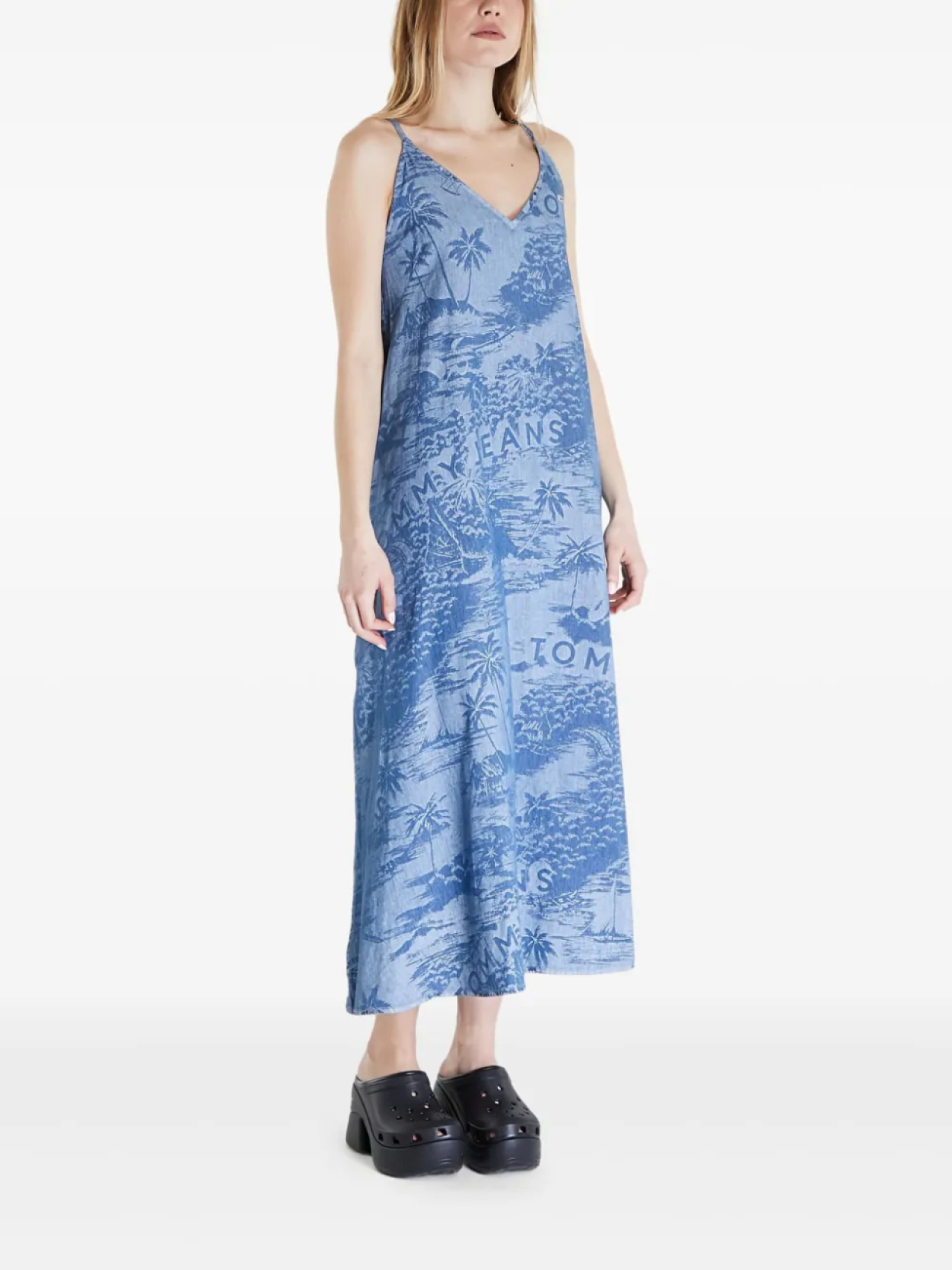 Tommy Jeans платье макси без рукавов, синий
Tommy Jeans платье макси без рукавов, синий