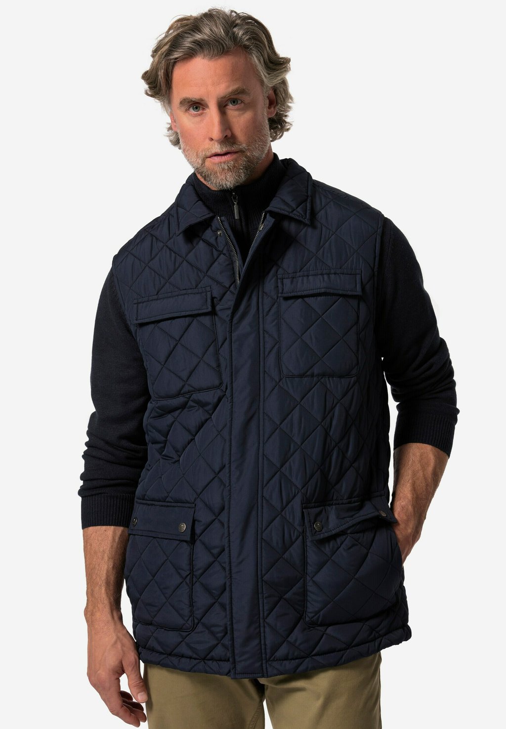 Жилет BOSTON PARK, темно-синий
Жилет BOSTON PARK, темно-синий