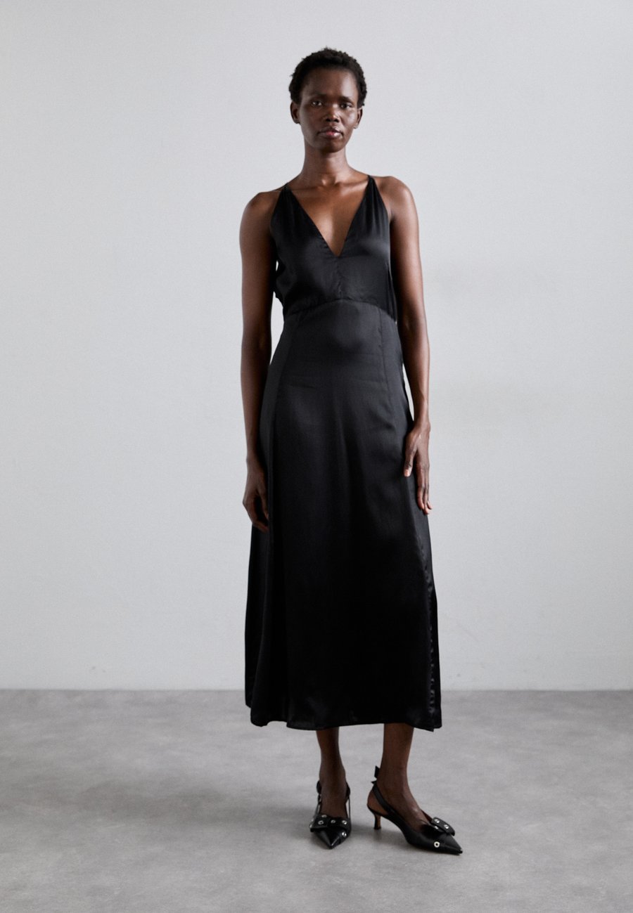 Платье Maje RISORETTE, Noir/Black
Платье Maje RISORETTE, Noir/Black