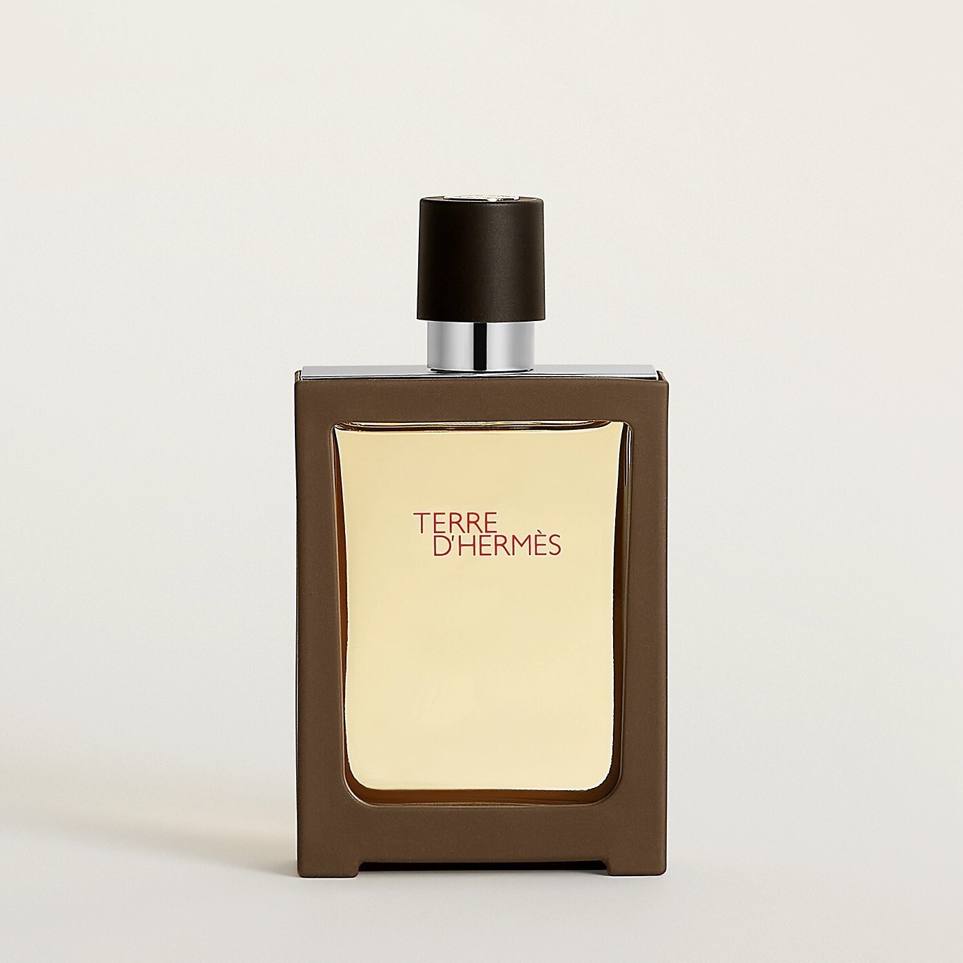 Туалетная вода для мужчин Hermes Terre D'Hermes Refillable, 30 мл
Туалетная вода для мужчин Hermes Terre D'Hermes Refillable, 30 мл