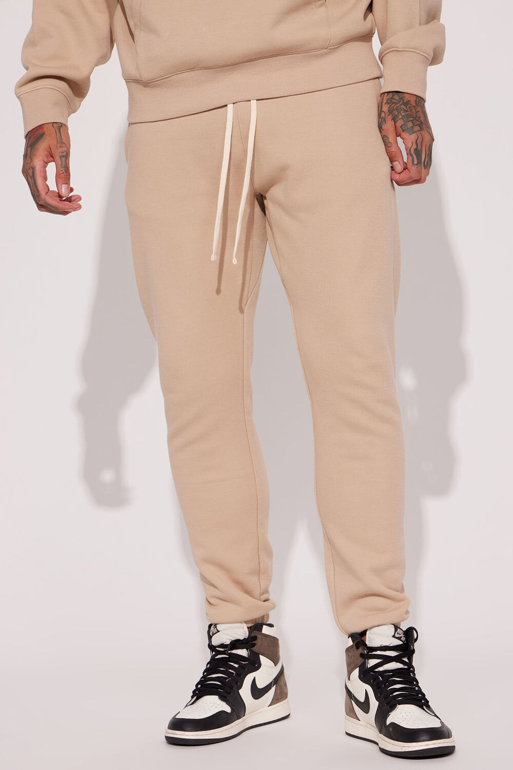 Джоггеры Fashion Nova FNMH705, серо-коричневый
Джоггеры Fashion Nova FNMH705, серо-коричневый