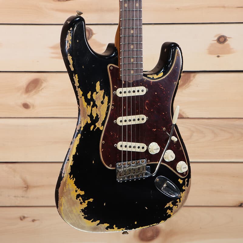 Fender Custom Shop LTD Жареный Stratocaster 1960 года (F-593) Серийный номер: CZ560087 - PLEK'd LT
Fender Custom Shop LTD Жареный Stratocaster 1960 года (F-593) Серийный номер: CZ560087 - PLEK'd LT