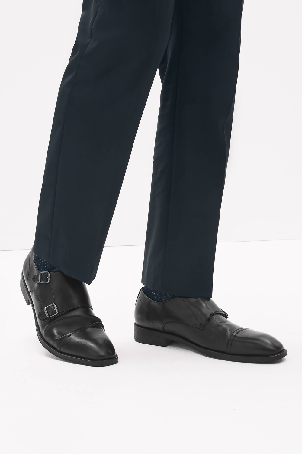 Туфли с кепкой Double Monk Next, черный
Туфли с кепкой Double Monk Next, черный