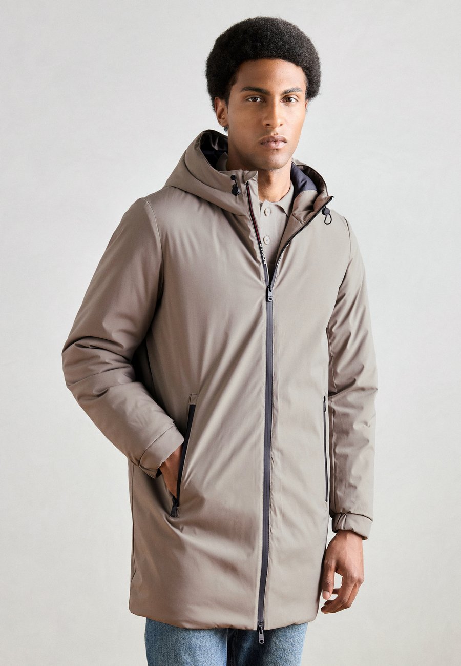 Пальто Ecoalf PASU MAN, Dune/Taupe
Пальто Ecoalf PASU MAN, Dune/Taupe