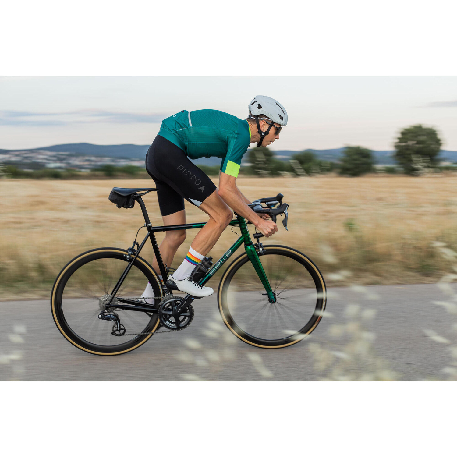 Носки для шоссейного велосипеда PIPPO Amsterdam Statement Pride, ограниченная серия, 3 шт., белый
Носки для шоссейного велосипеда PIPPO Amsterdam Statement Pride, ограниченная серия, 3 шт., белый