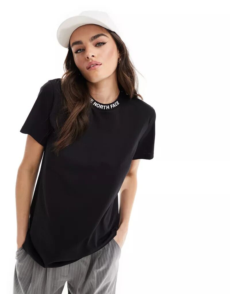 Черная футболка с логотипом The North Face Zumu
Черная футболка с логотипом The North Face Zumu