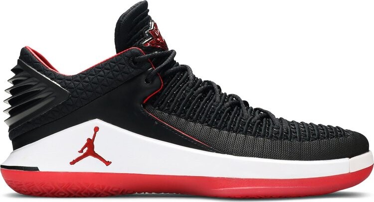Кроссовки Air Jordan 32 Low Banned, черный
Кроссовки Air Jordan 32 Low Banned, черный