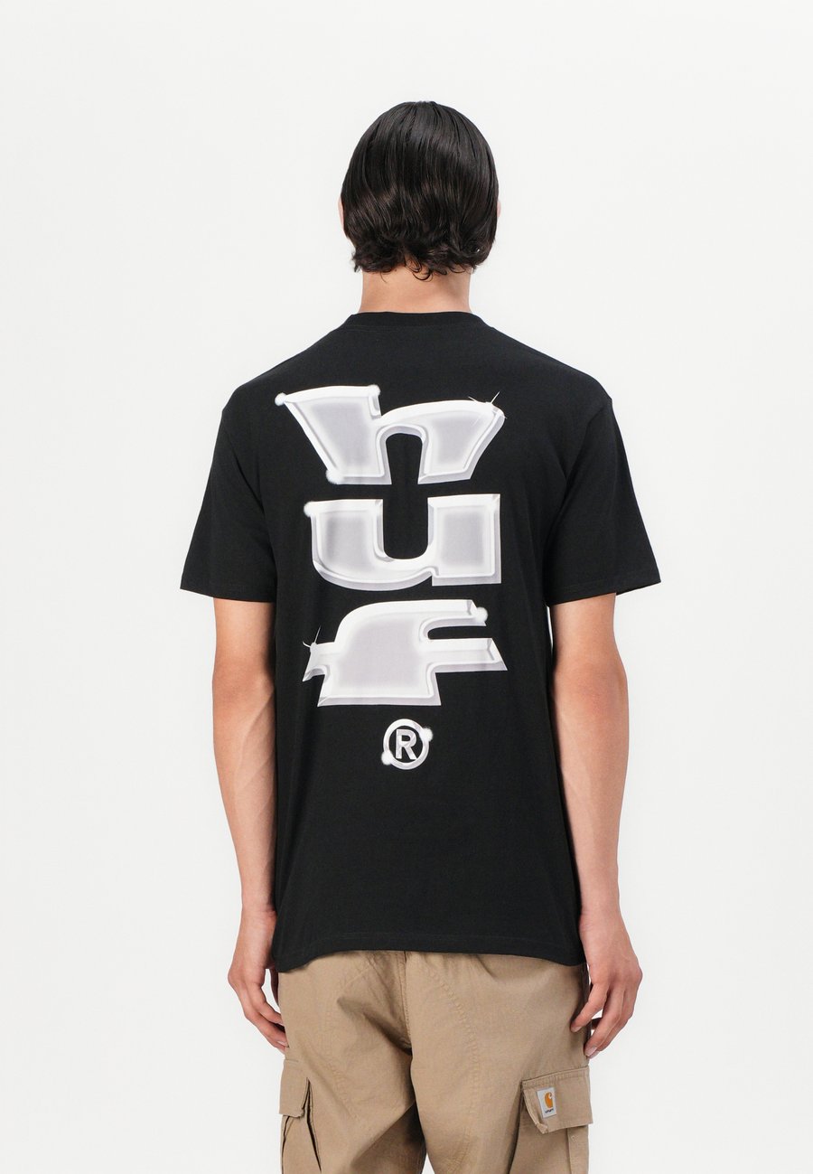 Футболка HUF MEGACHROME TEE UNISEX, Black
Футболка HUF MEGACHROME TEE UNISEX, Black