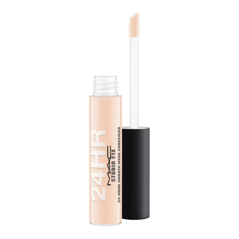 Коррекор M.A.C Studio Fix Concealer, nw20
Коррекор M.A.C Studio Fix Concealer, nw20