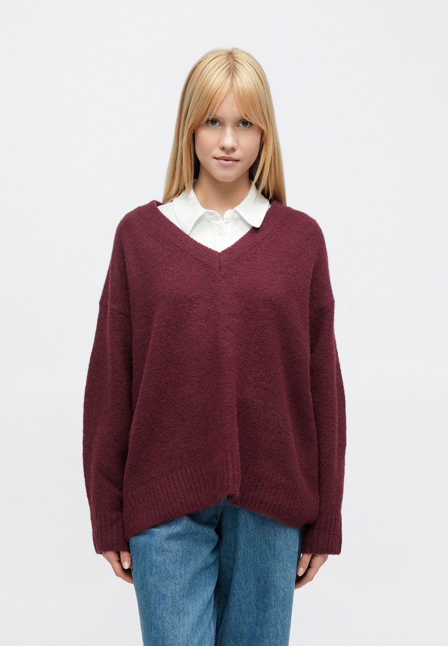 Джемпер Abercrombie & Fitch V NECK , Dark Red
Джемпер Abercrombie & Fitch V NECK , Dark Red