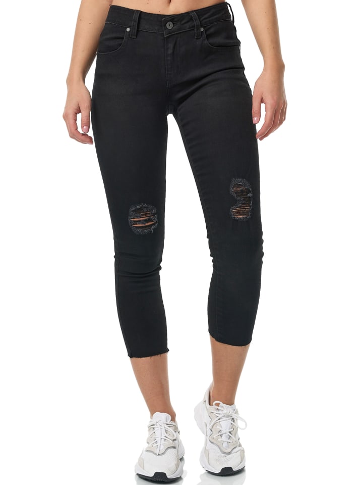 Джинсы Tazzio, черный
Джинсы Tazzio, черный