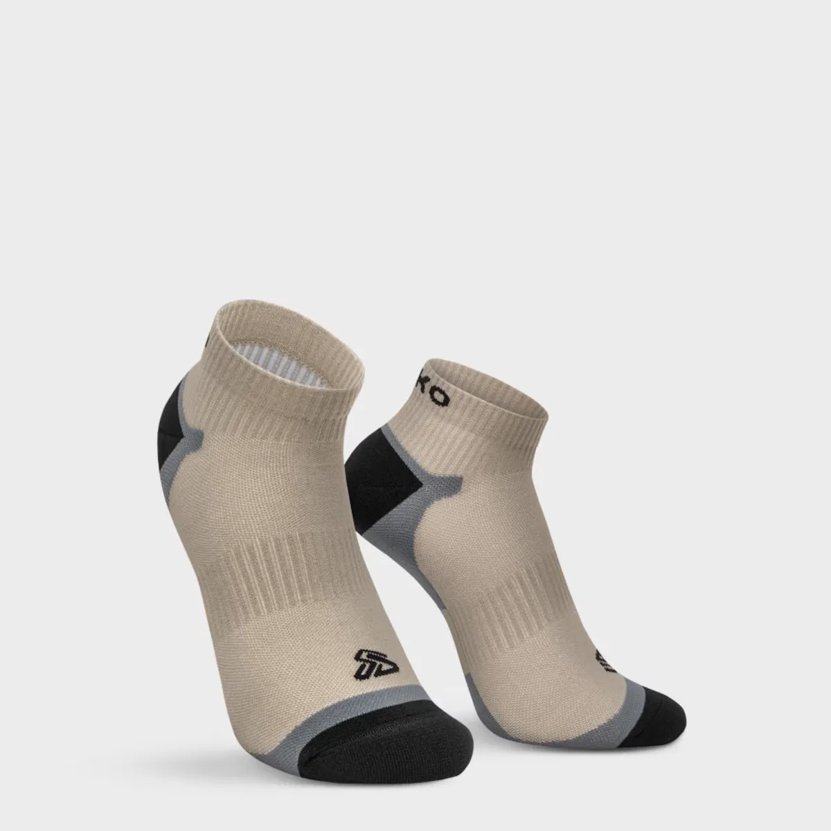 Унисекс Kadishi Siroko низкие горные носки, коричневый
Унисекс Kadishi Siroko низкие горные носки, коричневый