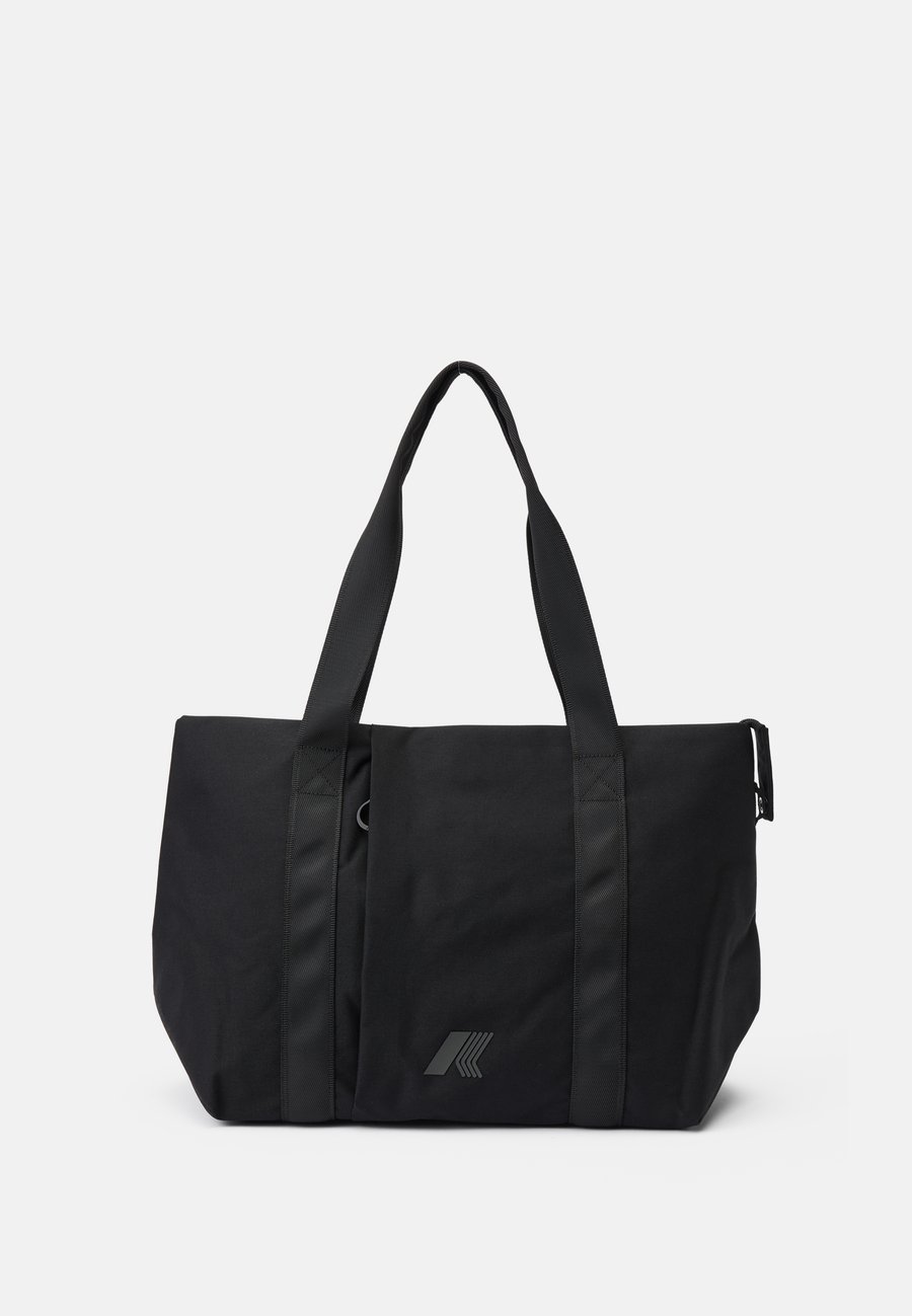 Сумка-шоппер K-Way CLARABELLE UNISEX, Black Pure/Black
Сумка-шоппер K-Way CLARABELLE UNISEX, Black Pure/Black
