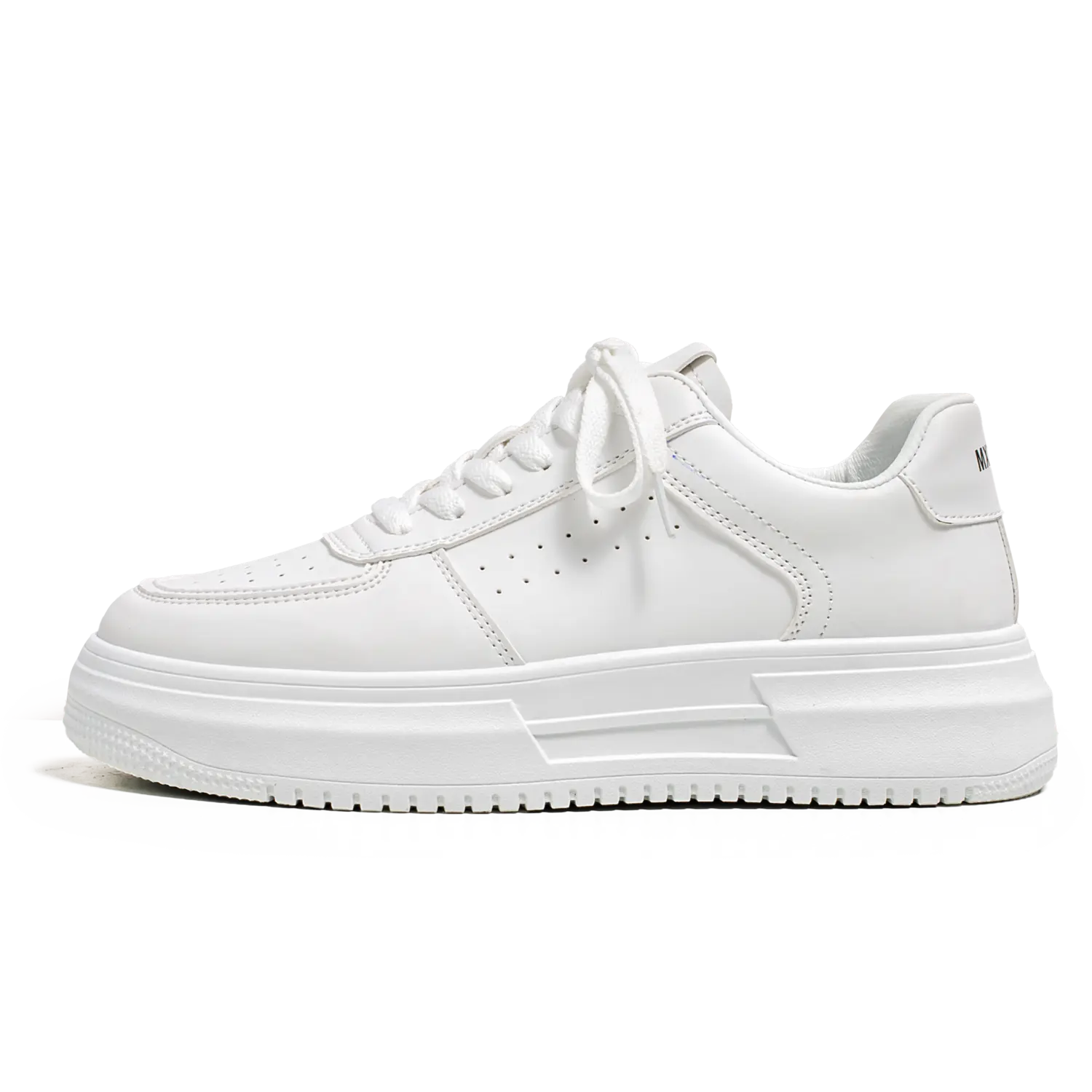 Boogie Bear Повседневные низкие мужские туфли чисто белого/бело-черного цвета
Boogie Bear Повседневные низкие мужские туфли чисто белого/бело-черного цвета