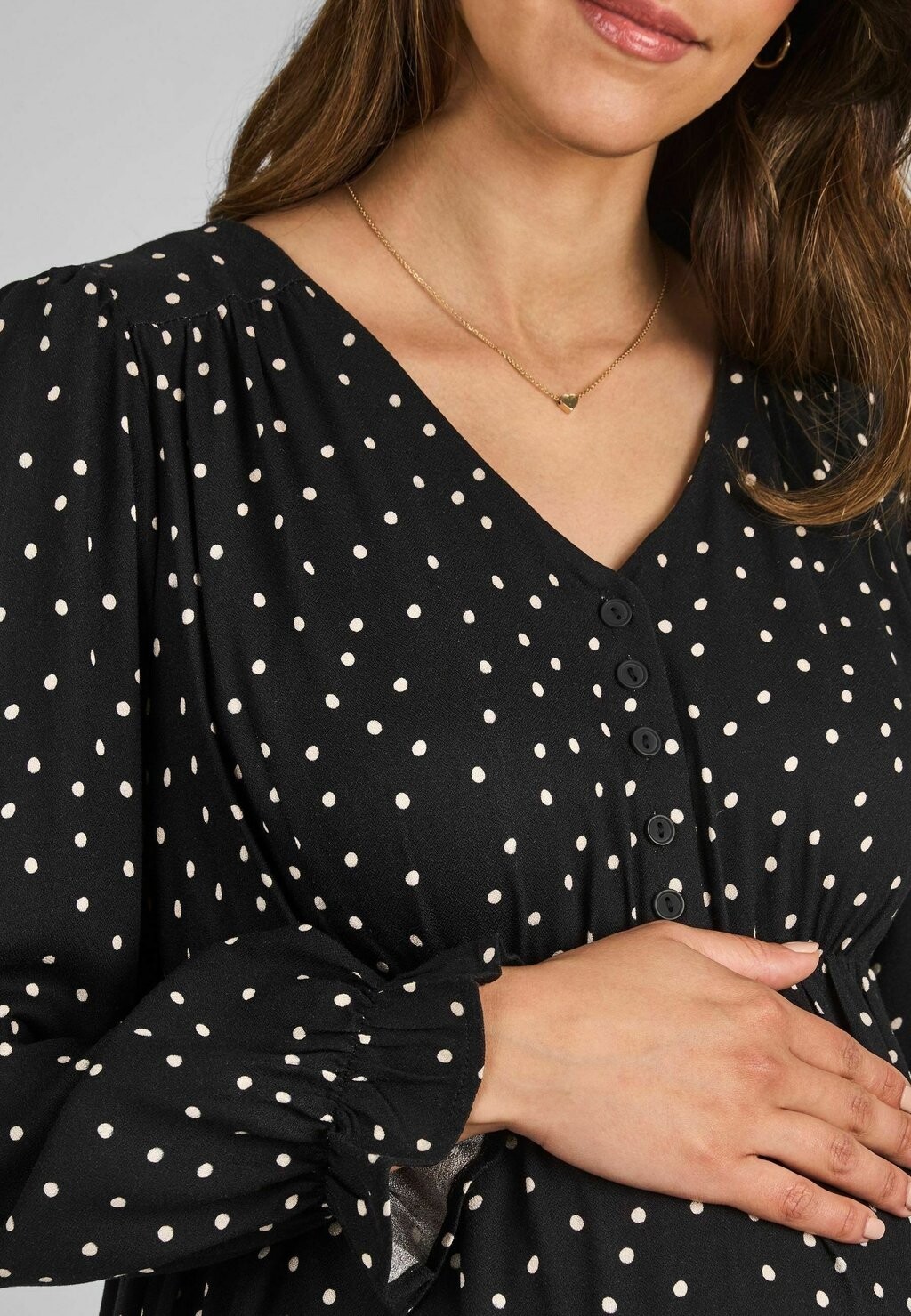 Дневное платье POLKA DOT V-NECK MATERNITY MIDI REGULAR FIT JoJo Maman Bébé, черный
Дневное платье POLKA DOT V-NECK MATERNITY MIDI REGULAR FIT JoJo Maman Bébé, черный